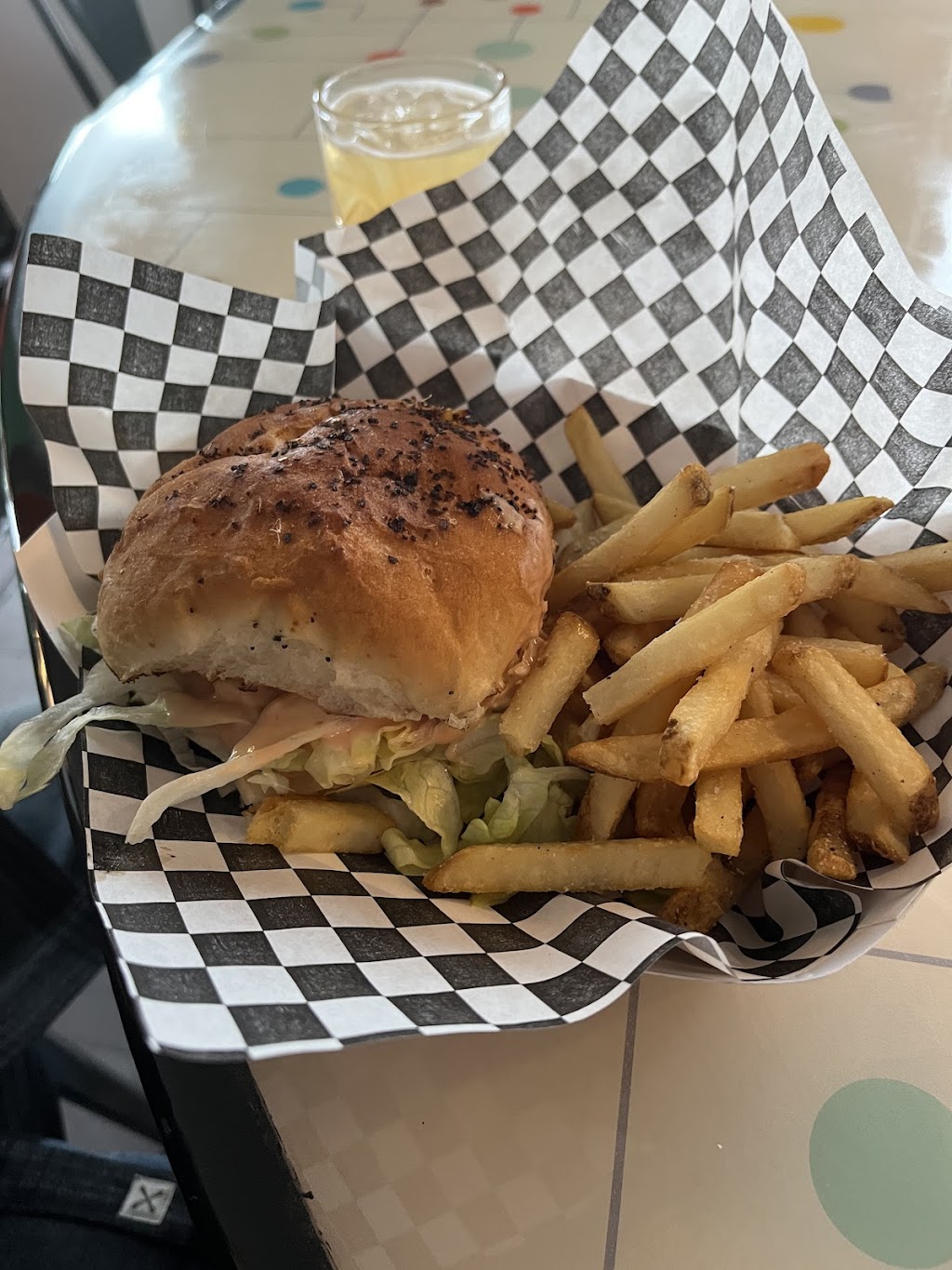 A&C Soda Shop | restaurant | 501 Cottage Rd, South Portland, ME 04106, USA | 2077474089 OR +1 207-747-4089