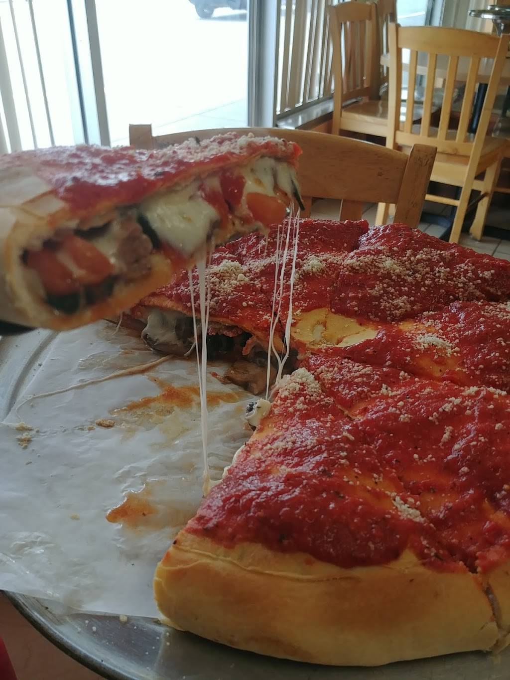 Klasiana Pizza | restaurant | 1130, 5487 S 76th St, Greendale, WI 53129, USA | 4142066438 OR +1 414-206-6438