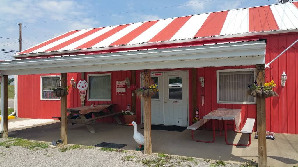 Tinas Diner | restaurant | 4315 Madison St, Roseville, OH 43777, USA | 7408492655 OR +1 740-849-2655