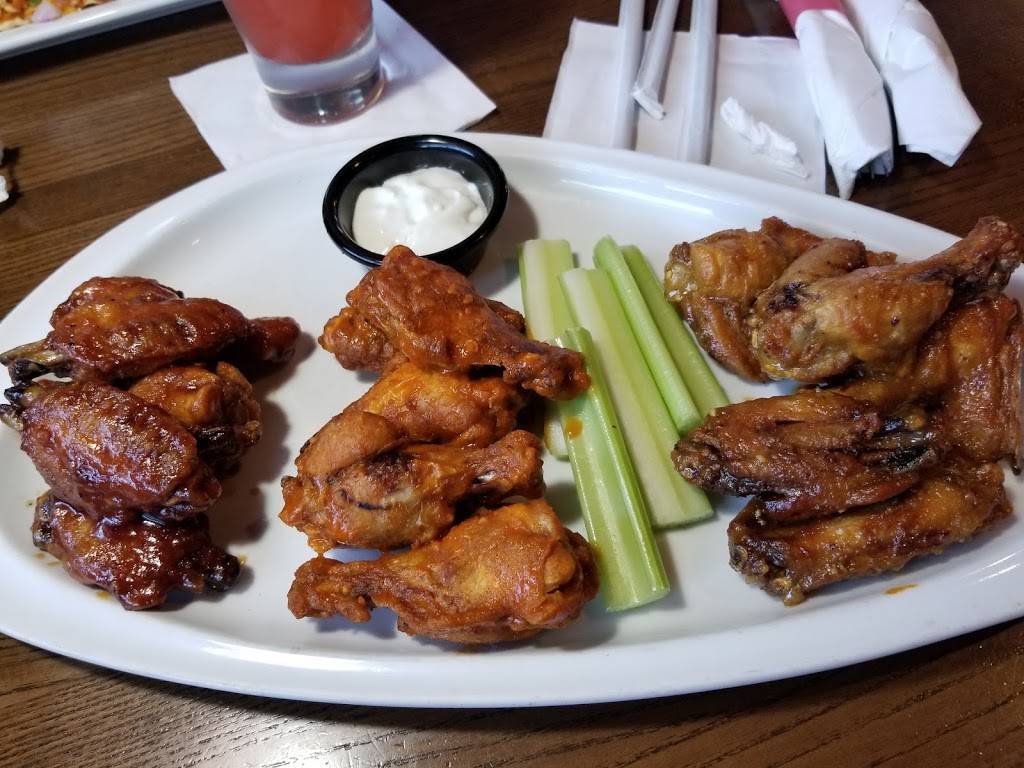 TGI Fridays | restaurant | 2034 Green Acres Mall, Valley Stream, NY 11581, USA | 5165994051 OR +1 516-599-4051