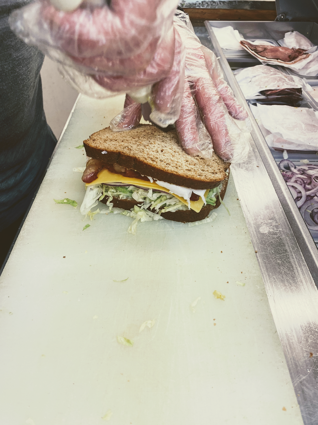 Super Deli & Grocery | restaurant | 9051 35th Ave SW, Seattle, WA 98126, USA | 2069371442 OR +1 206-937-1442