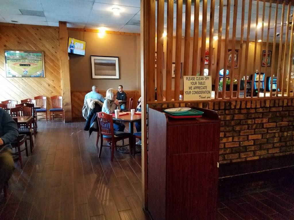 Munchies Pizza & Bar | restaurant | 3 Turner Ave, Elk Grove Village, IL 60007, USA | 8474390393 OR +1 847-439-0393