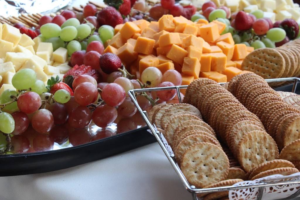 Pita Potle | restaurant | 21700 Miles Rd, North Randall, OH 44128, USA | 2168655999 OR +1 216-865-5999