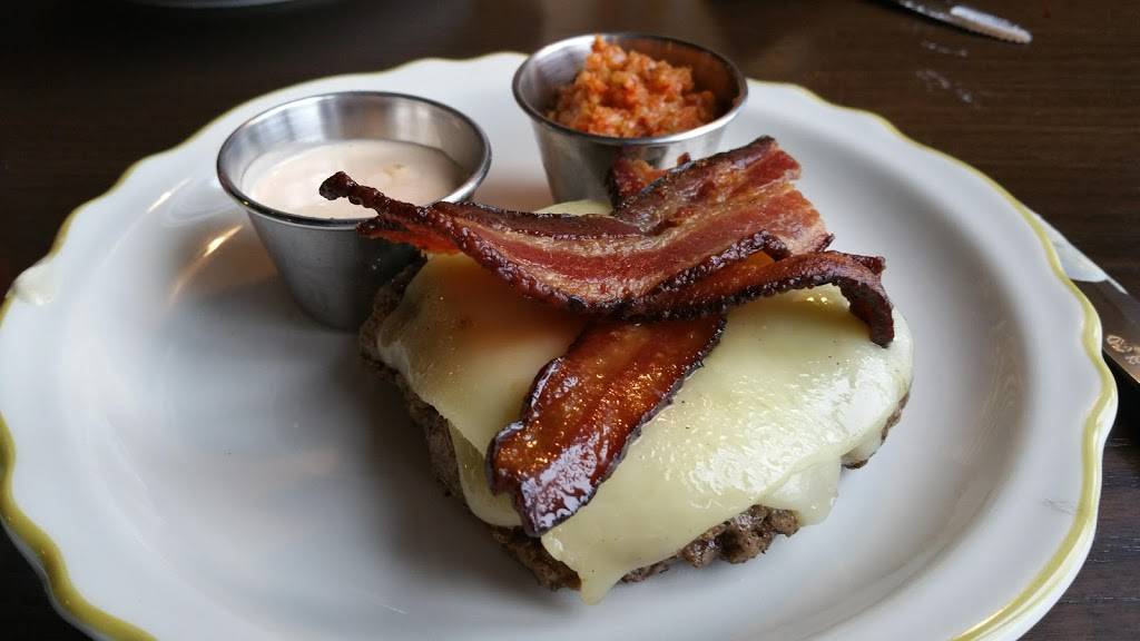 Fodys Great American Tavern | restaurant | 187 Rockingham Rd, Derry, NH 03038, USA | 6034046946 OR +1 603-404-6946