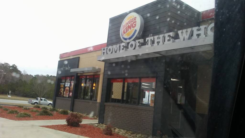 Burger King | restaurant | 102 E Main St, Havelock, NC 28532, USA | 2524477777 OR +1 252-447-7777