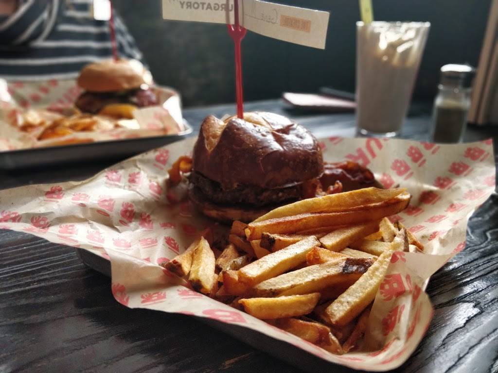 Burgatory | restaurant | 299 West Bridge St, Homestead, PA 15120, USA | 4124612200 OR +1 412-461-2200