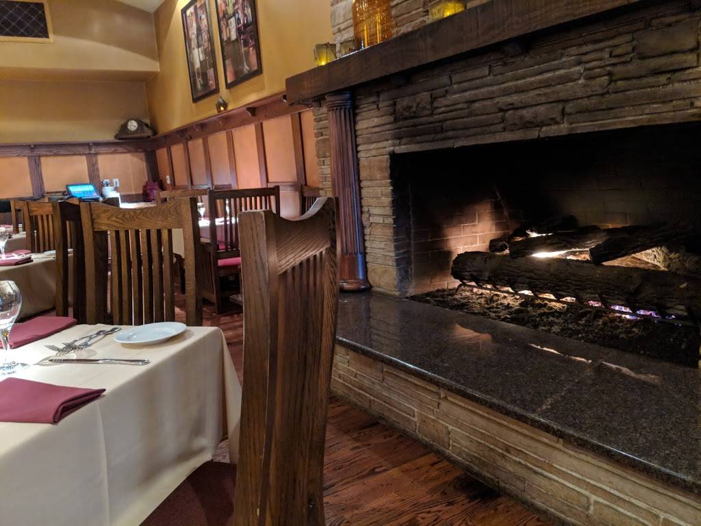 Rickeys Restaurant | restaurant | 250 Entrada Dr, Novato, CA 94949, USA | 4158839477 OR +1 415-883-9477