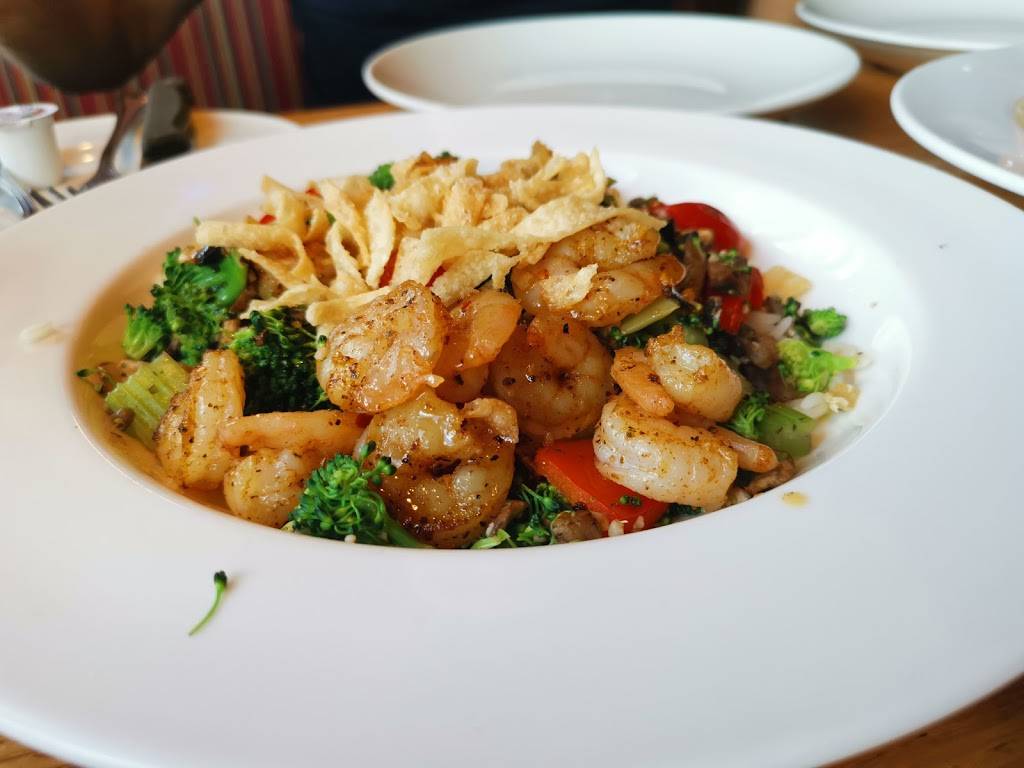 Applebees Grill + Bar | restaurant | 3956 Grand Ave, Chino, CA 91710, USA | 9095907844 OR +1 909-590-7844