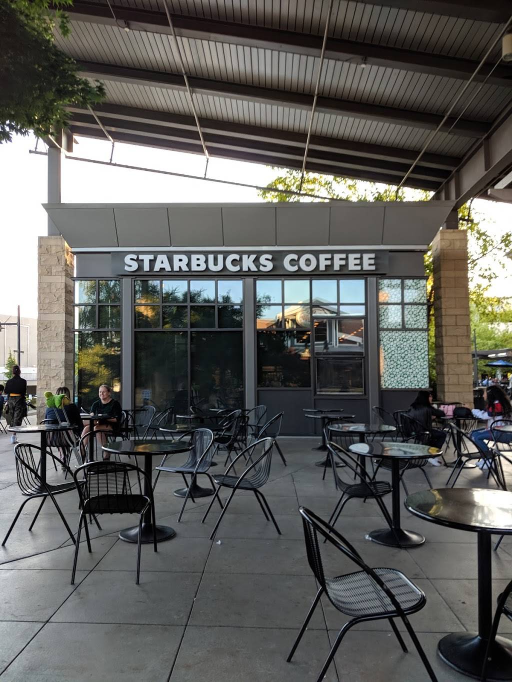 Starbucks | cafe | 3000 184th St SW Suite #875, Lynnwood, WA 98037, USA | 4257785491 OR +1 425-778-5491