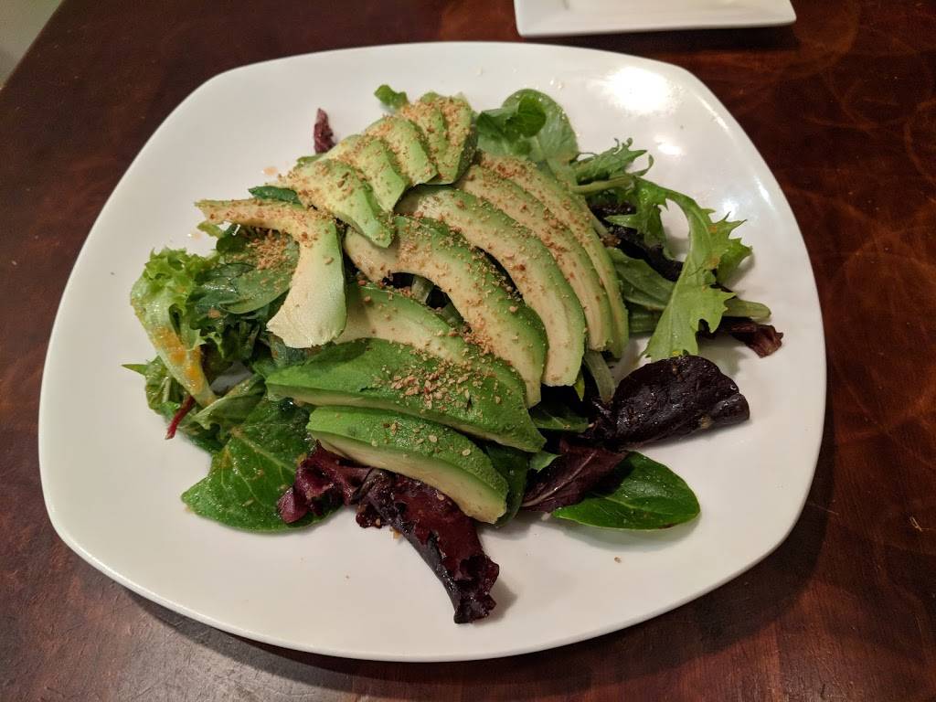 Gen Sushi | restaurant | 61 Concord Ave, Belmont, MA 02478, USA | 6174841708 OR +1 617-484-1708