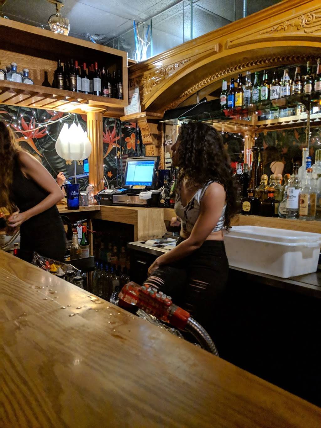 El Floridita Restaurant | restaurant | 1253 Vine St, Los Angeles, CA 90038, USA | 3238718612 OR +1 323-871-8612