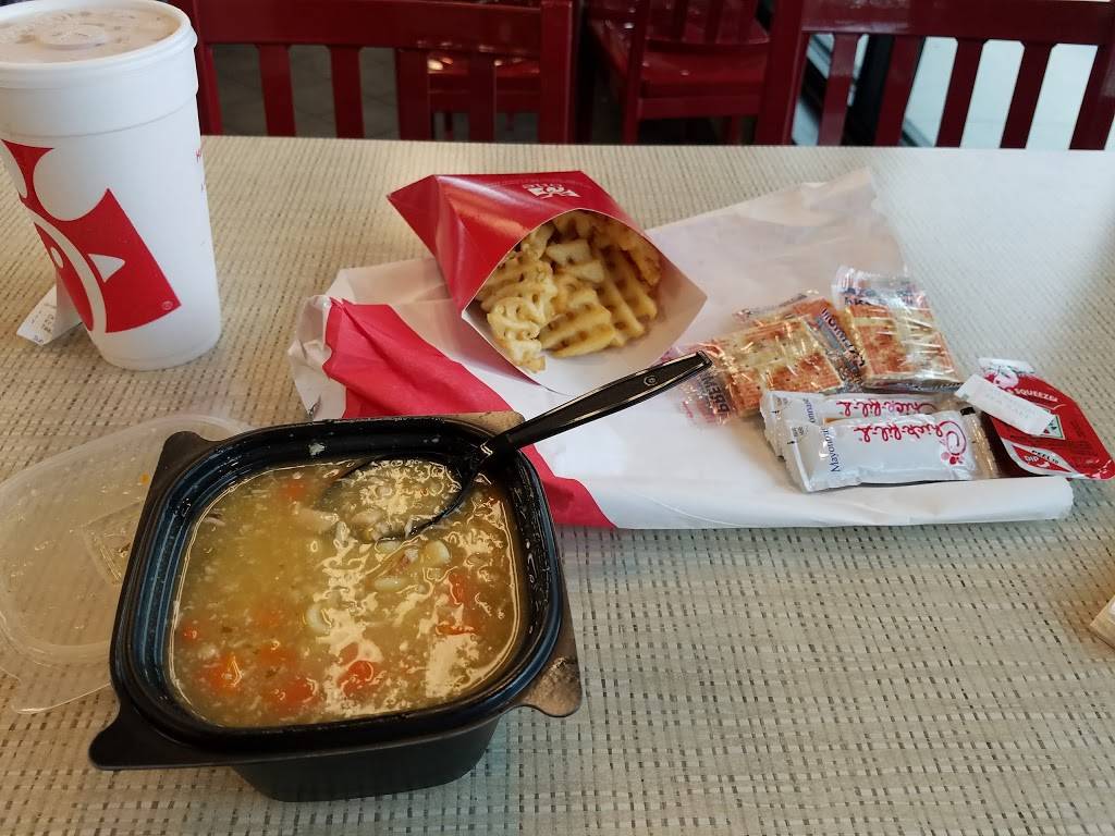 Chick-fil-A | restaurant | 1141 S Clearview Pkwy, Jefferson, LA 70121, USA | 5047333007 OR +1 504-733-3007