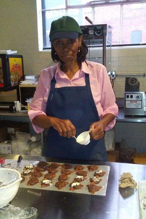 JTs CarmelKorn Station | restaurant | 108 S Seminary St, Galesburg, IL 61401, USA | 3093433339 OR +1 309-343-3339