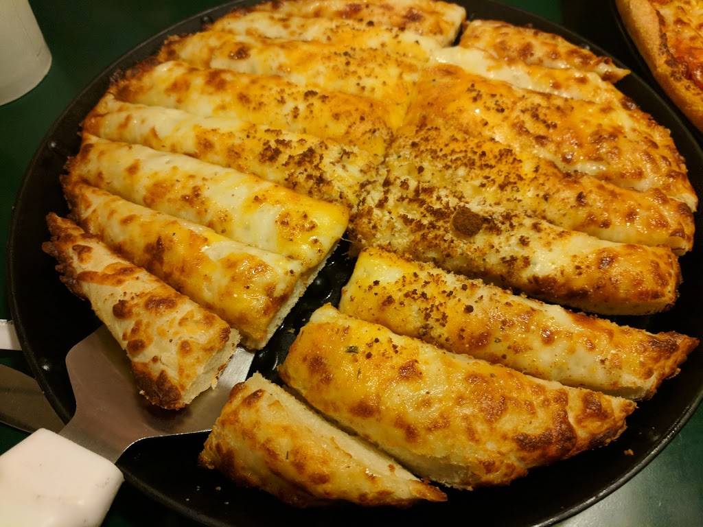 Giovannis Pizza | restaurant | 423 Western Ave, Chillicothe, OH 45601, USA | 7407730022 OR +1 740-773-0022