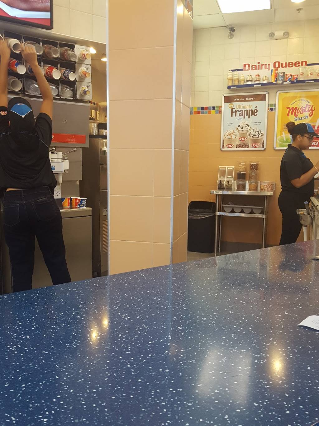 Dairy Queen | restaurant | 20505 S Dixie Hwy Ste 1887, Miami, FL 33189, USA | 3052526102 OR +1 305-252-6102