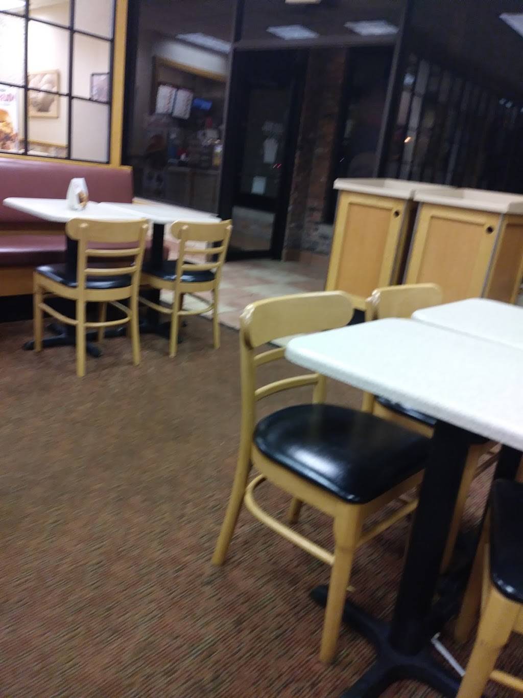 Wendys | restaurant | 5560 Central Ave, Toledo, OH 43615, USA | 4195369731 OR +1 419-536-9731