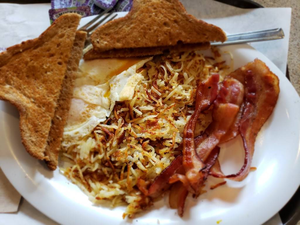 Nations Giant Hamburgers | restaurant | 1335 Washington Ave, San Leandro, CA 94577, USA | 5103528820 OR +1 510-352-8820