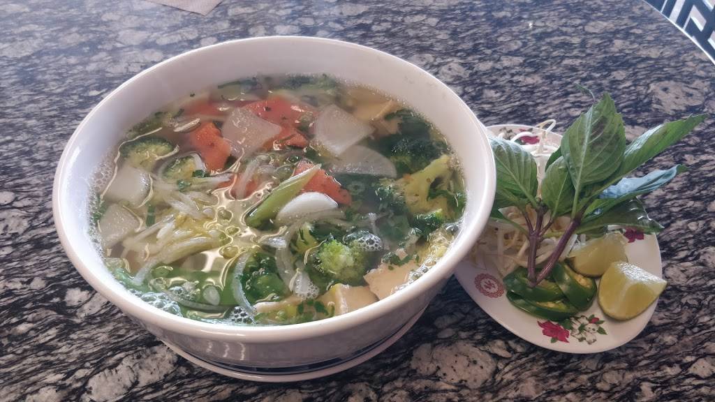 Yummy Pho Noodle House | restaurant | 18671 Mainstreet, Parker, CO 80134, USA | 3038053888 OR +1 303-805-3888