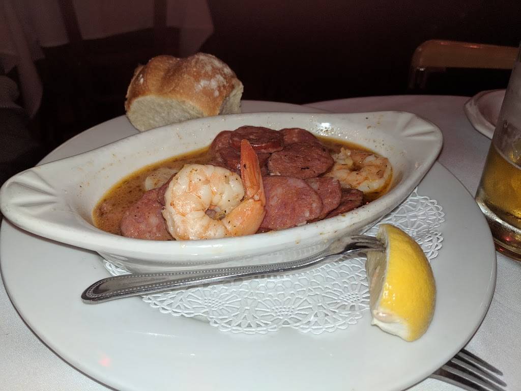 Nantuckets Restaurant | restaurant | 601 Coastal Hwy, Fenwick Island, DE 19944, USA | 3025392607 OR +1 302-539-2607