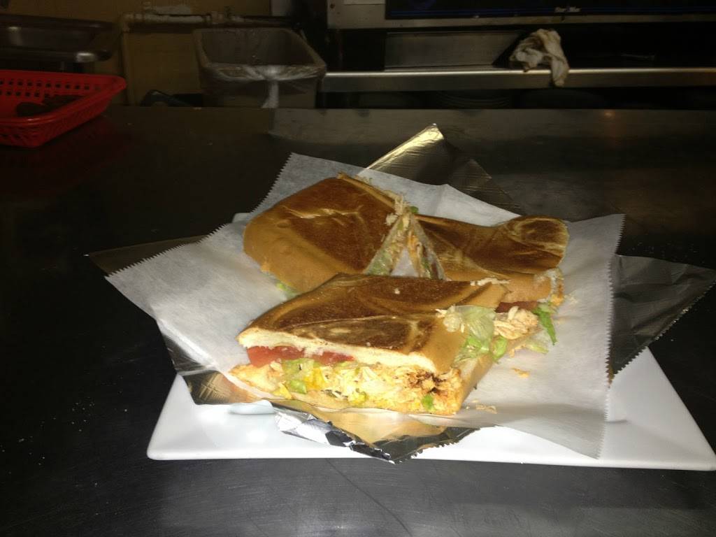 Three Amigos Mexican Grill & Cantina | restaurant | 2917 Central Ave ste A, Charlotte, NC 28205, USA | 7044449199 OR +1 704-444-9199