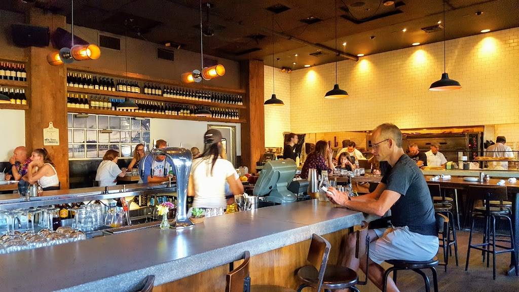 Stella Barra Pizzeria | bakery | 2000 Main St, Santa Monica, CA 90405, USA | 3103969250 OR +1 310-396-9250