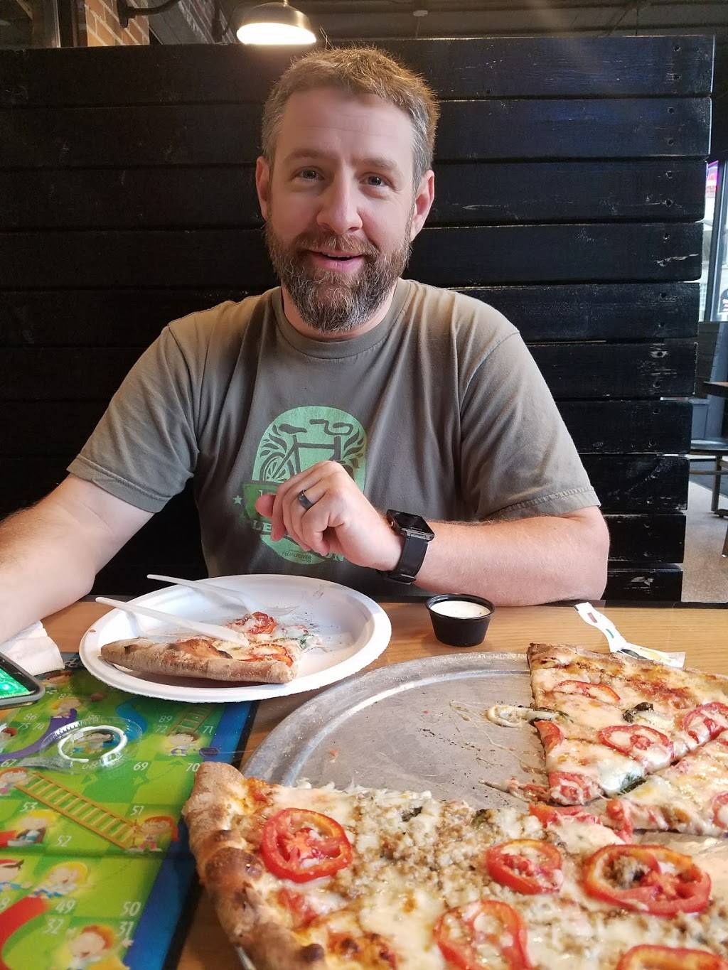 Sliced by The Blue Raven | restaurant | 211 Main St, Pikeville, KY 41501, USA | 6065092583 OR +1 606-509-2583