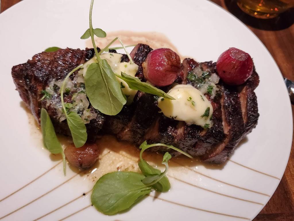 Highlands | restaurant | 400 Renaissance Center floor 71, Detroit, MI 48243, USA | 3138779090 OR +1 313-877-9090