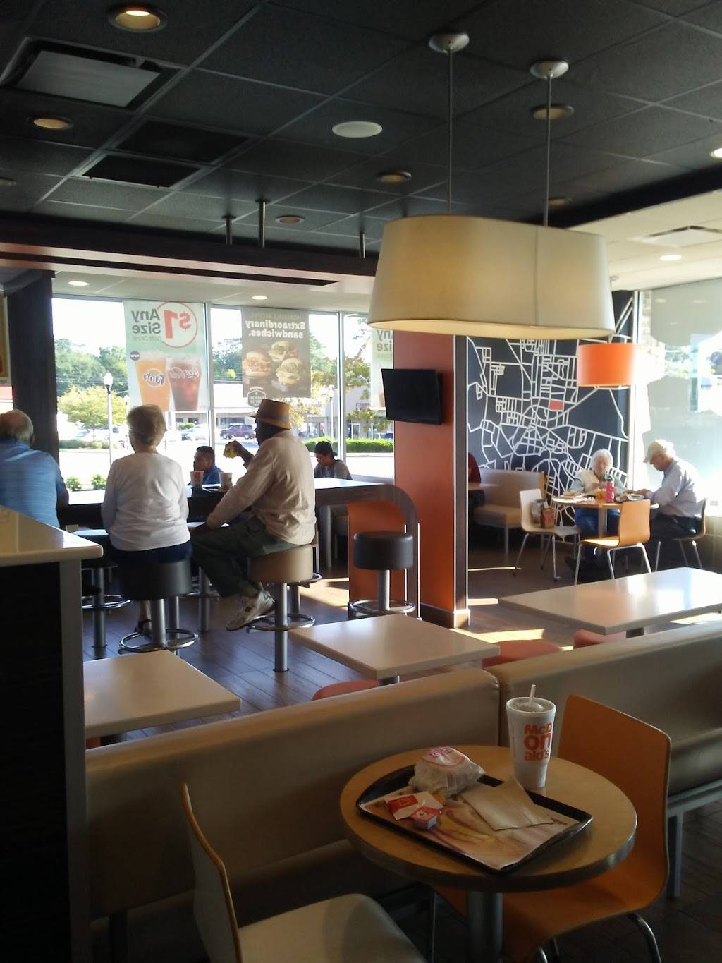 McDonalds | cafe | 818 Green Springs Hwy Rd, Homewood, AL 35209, USA | 2059425681 OR +1 205-942-5681