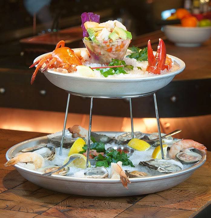 Raizes Churrascaria | restaurant | 139 Nassau Ave, Brooklyn, NY 11222, USA | 7183890088 OR +1 718-389-0088