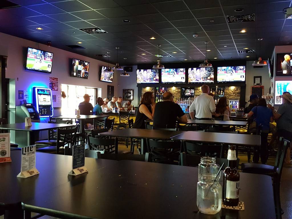 R-Bar and Grill | restaurant | 9521 Indianapolis Blvd, Highland, IN 46322, USA | 2199228008 OR +1 219-922-8008