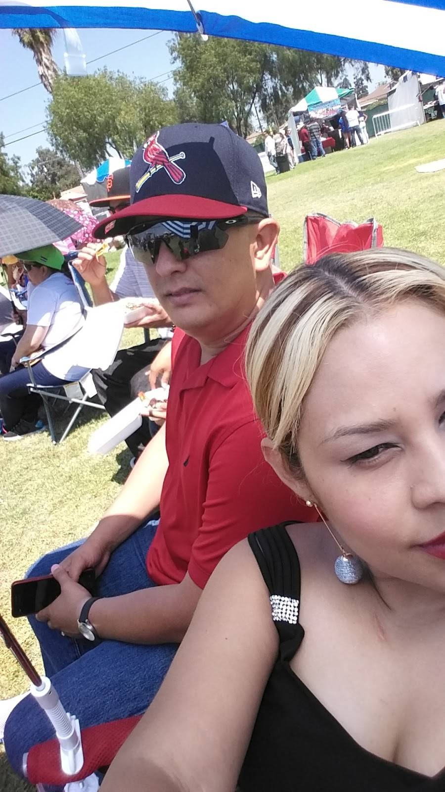 Mama Mias Pizza | meal delivery | 299 E Artesia Blvd, Long Beach, CA 90805, USA | 5624287202 OR +1 562-428-7202