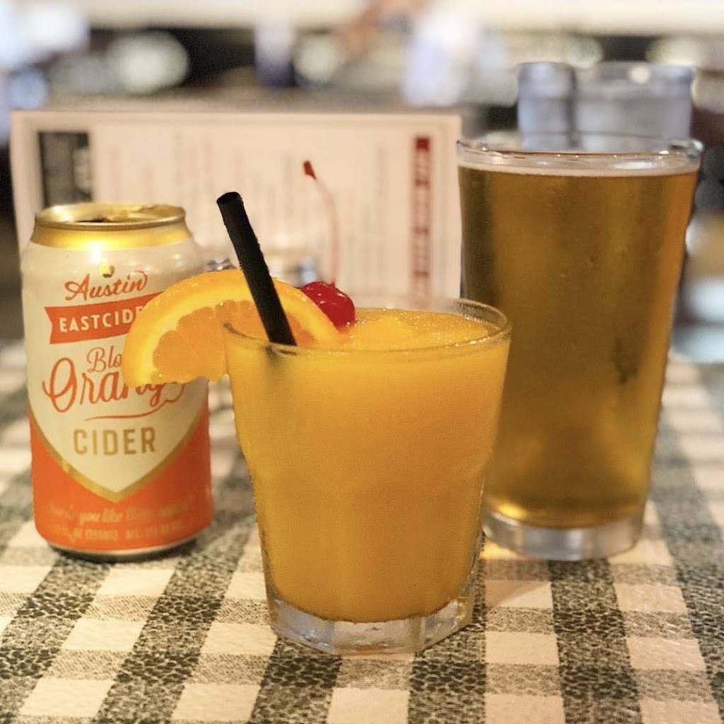 Rodeo Goat | restaurant | 2836 Bledsoe Street &, Ft, Currie St, Fort Worth, TX 76107, USA | 8178774628 OR +1 817-877-4628