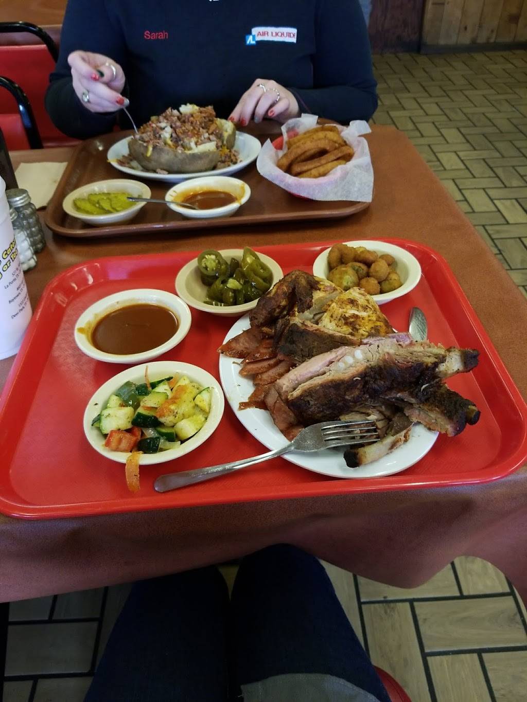Kings BBQ | restaurant | 521 W E Main St, La Porte, TX 77571, USA | 2814708358 OR +1 281-470-8358