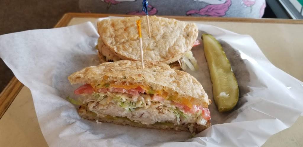 Daddy Os Green Onion | cafe | 2277 W Eisenhower Blvd, Loveland, CO 80537, USA | 9706350001 OR +1 970-635-0001