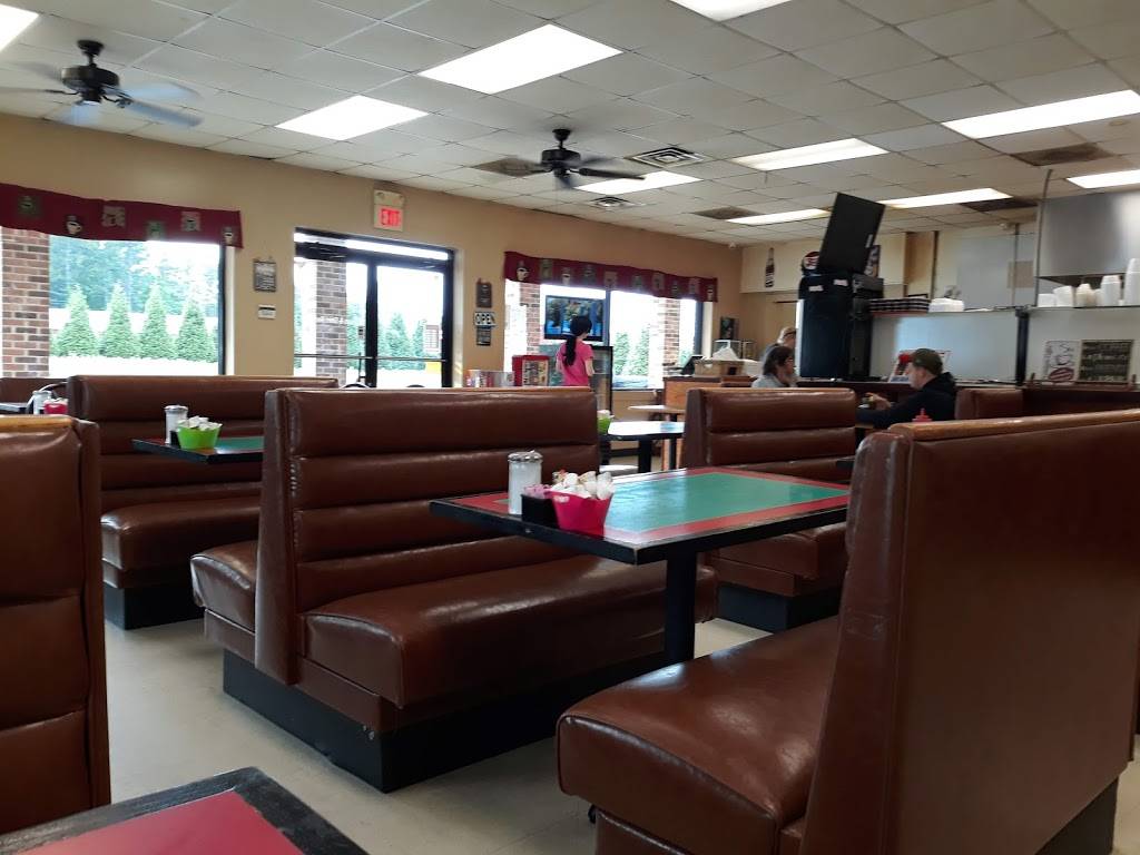 Mackies Kitchen | restaurant | 275 Riverside Dr, Bassett, VA 24055, USA | 2766270156 OR +1 276-627-0156