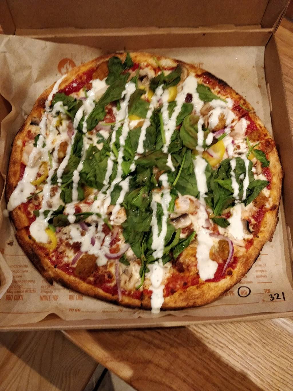 Blaze Pizza | restaurant | 4841 Yonge St, North York, ON M2N 5X2, Canada | 6475600021 OR +1 647-560-0021