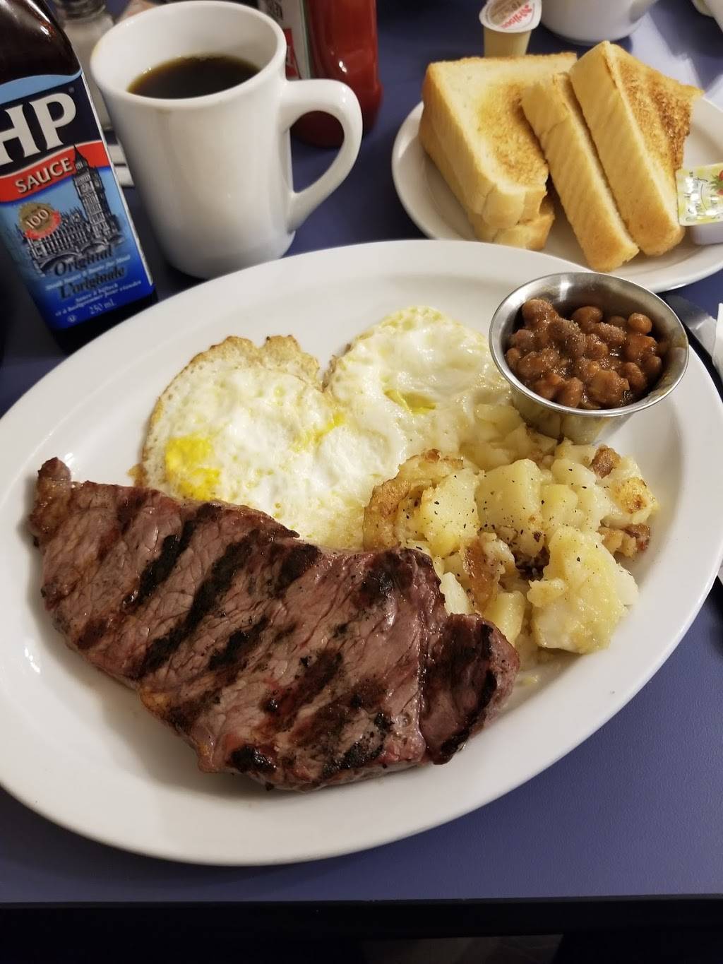 The Old Country Restaurant | restaurant | 105 Peel St, New Hamburg, ON N3A 1E7, Canada | 5196624545 OR +1 519-662-4545