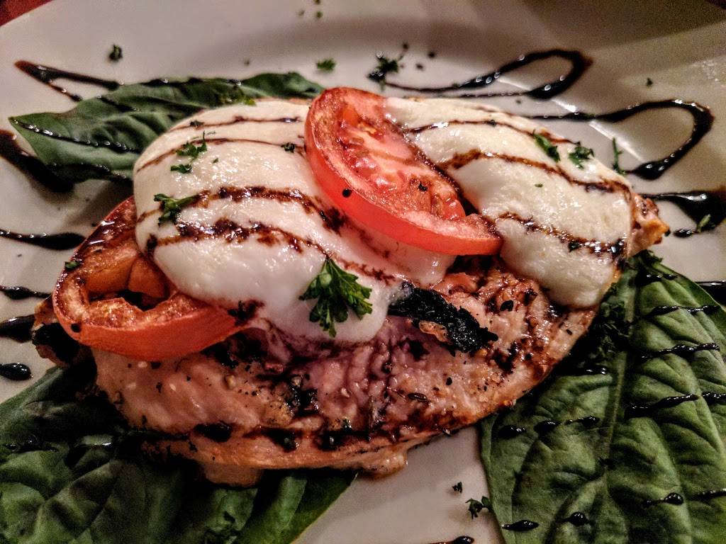 Fratellis Restaurant & Bar | restaurant | 359 National Hwy, Cumberland, MD 21502, USA | 3017221777 OR +1 301-722-1777