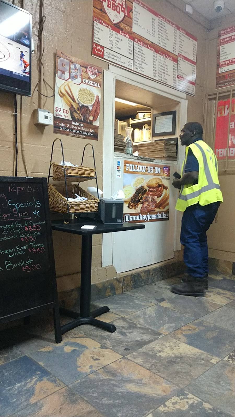 Smokey Joes BBQ | restaurant | 6407 S R. L. Thornton Fwy, Dallas, TX 75232, USA | 2143718081 OR +1 214-371-8081