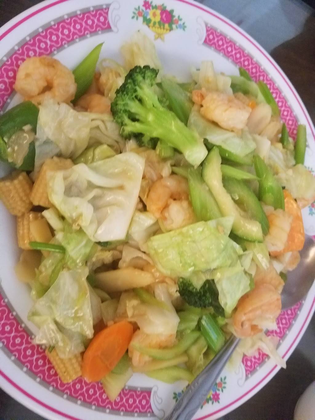 Win Wah Chinese Restaurant | restaurant | 731 E Bullard Ave, Fresno, CA 93710, USA | 5594350544 OR +1 559-435-0544