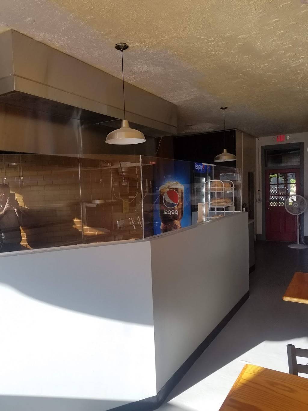 Woodys Cheesesteaks | restaurant | 431 N Church St, Hendersonville, NC 28792, USA | 8285952991 OR +1 828-595-2991