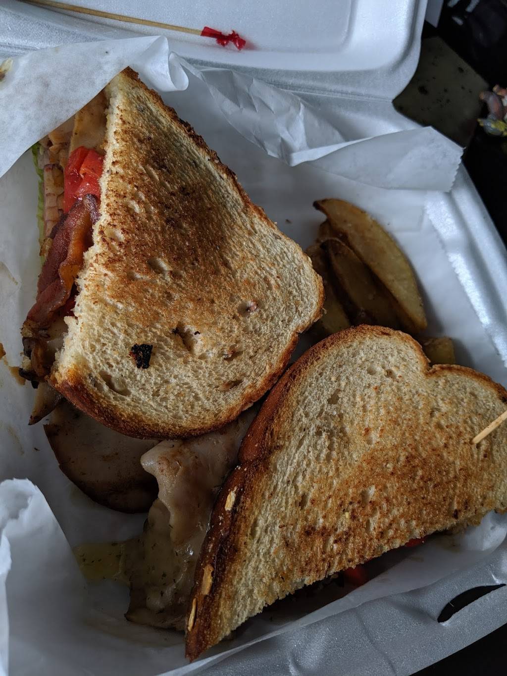 Press Grill | restaurant | 741 N High St, Columbus, OH 43215, USA | 6142981014 OR +1 614-298-1014