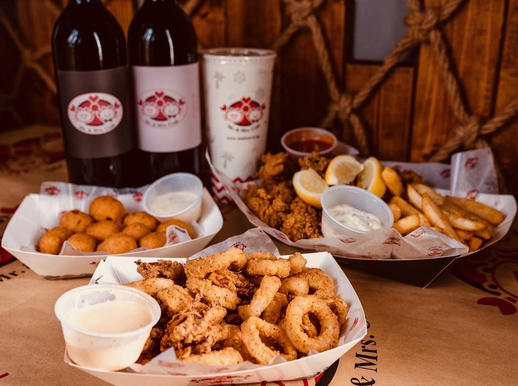 Mr. & Mrs. Crab North Lauderdale | restaurant | 7990 W McNab Rd, North Lauderdale, FL 33068, USA | 9547248882 OR +1 954-724-8882