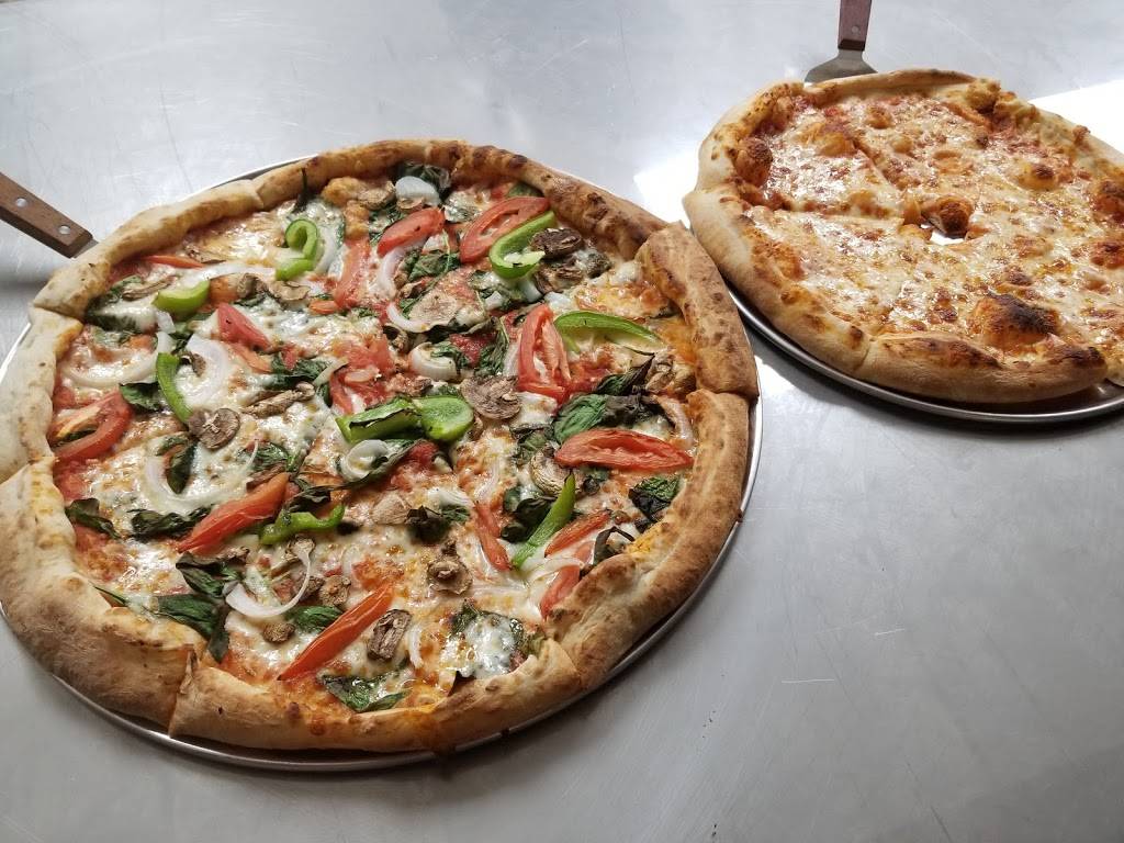 South Coast Pizza | restaurant | 1103 Sevier Ave, Knoxville, TN 37920, USA | 8652005818 OR +1 865-200-5818