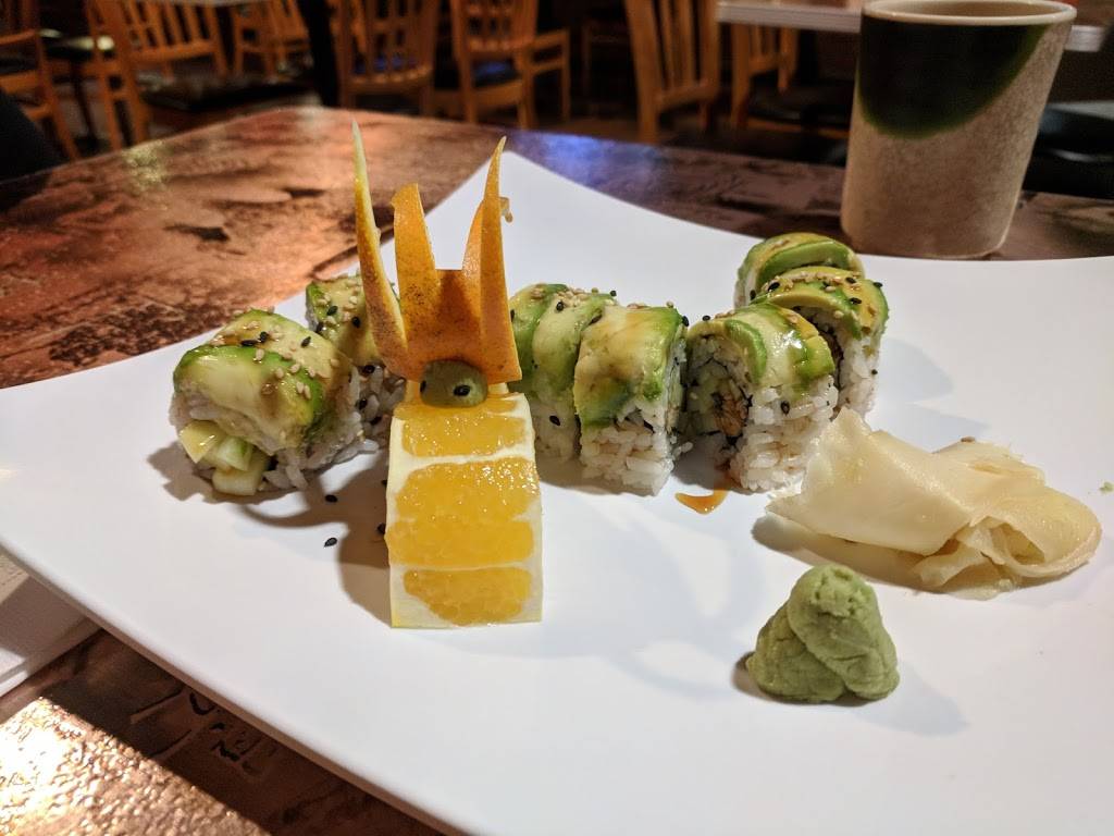 Fancy Sushi (Bluffton) | restaurant | 102 Buckwalter Pkwy, Bluffton, SC 29910, USA | 8437575003 OR +1 843-757-5003