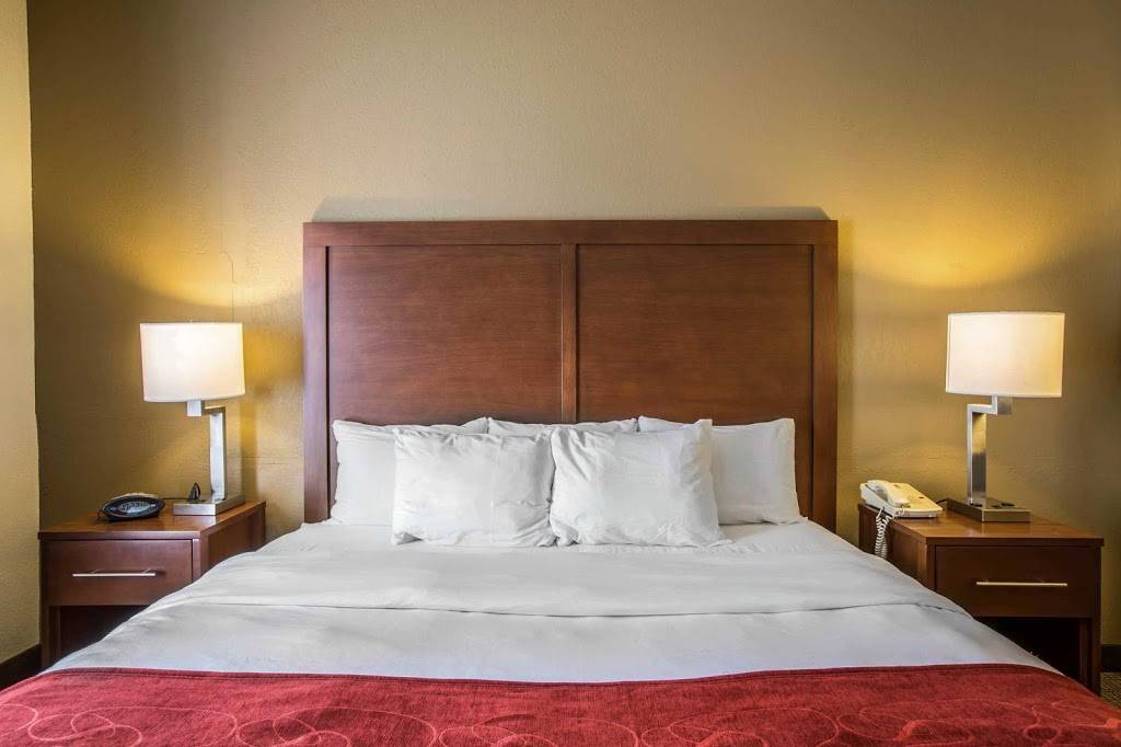 Quality Suites | restaurant | 3660 W. Andrew Johnson Hwy, Morristown, TN 37814, USA | 4232545945 OR +1 423-254-5945