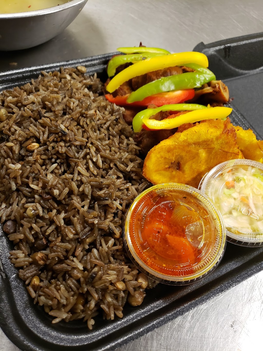 Phils Bakery | restaurant | 2469 Orange Blossom Trail, Orlando, FL 32805, USA | 4079691126 OR +1 407-969-1126