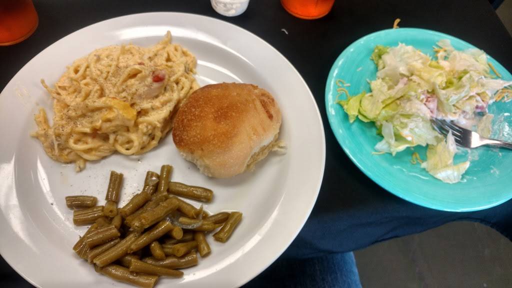 Lets Eat | restaurant | 208 Collum Ln W, Alma, AR 72921, USA | 4796326322 OR +1 479-632-6322