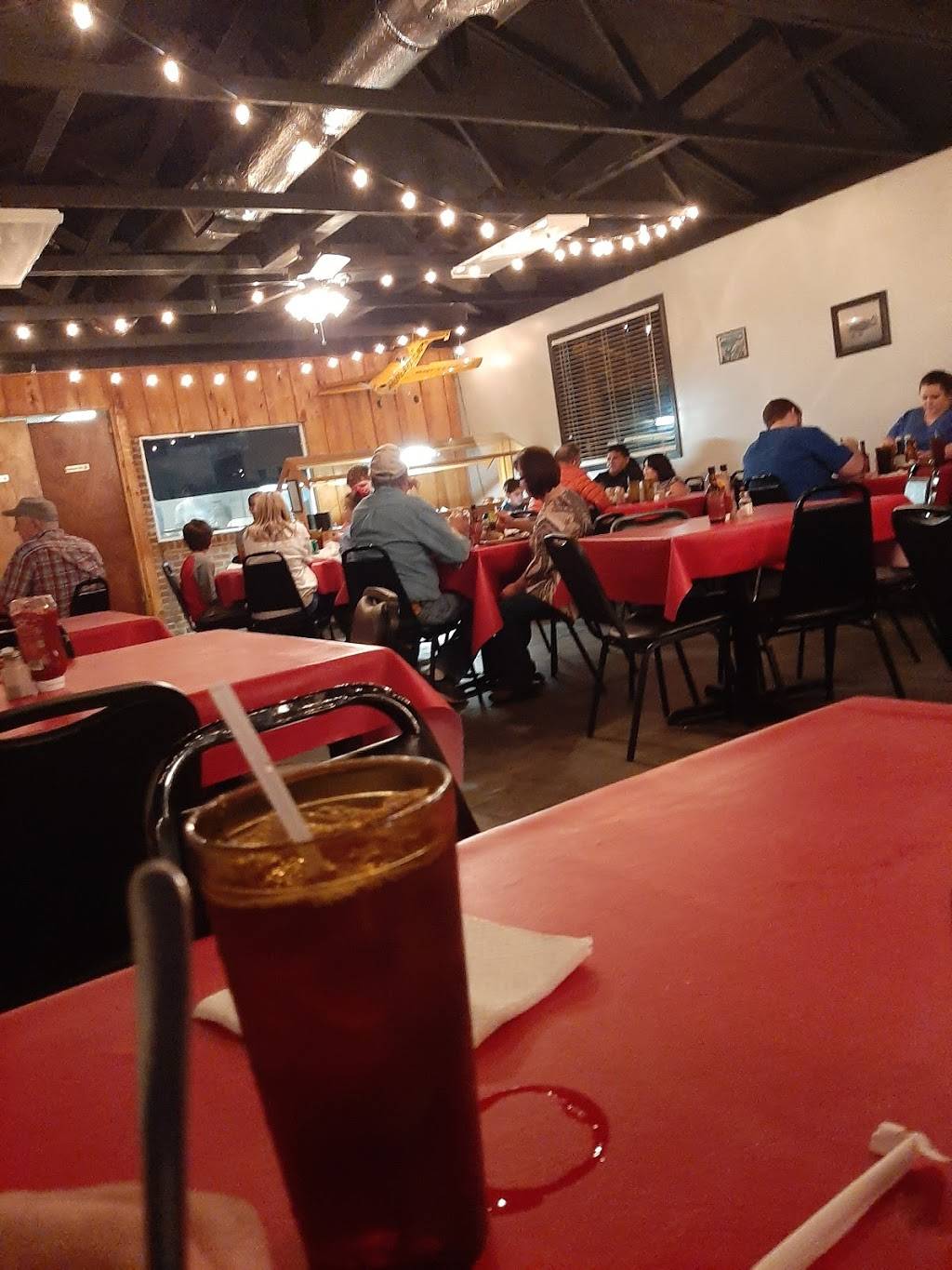 County Line Steak House | restaurant | 10101 Co Rd 2410, Philadelphia, MS 39350, USA | 6013891040 OR +1 601-389-1040