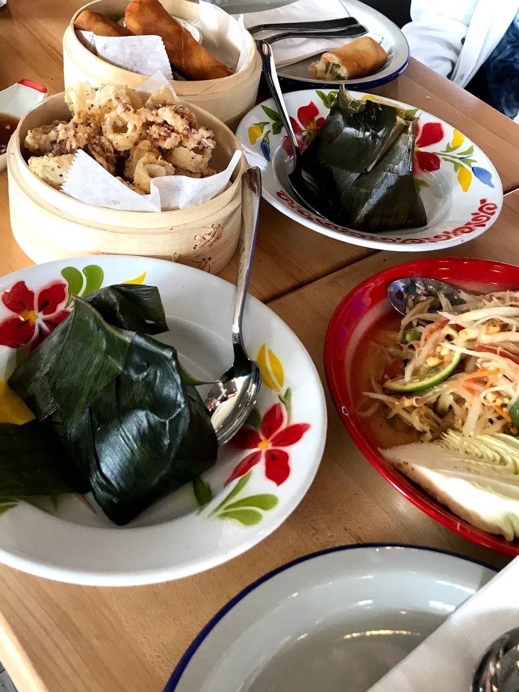 Larb Thai-Isan | restaurant | 6234 N Federal Hwy, Fort Lauderdale, FL 33308, USA | 9543688863 OR +1 954-368-8863